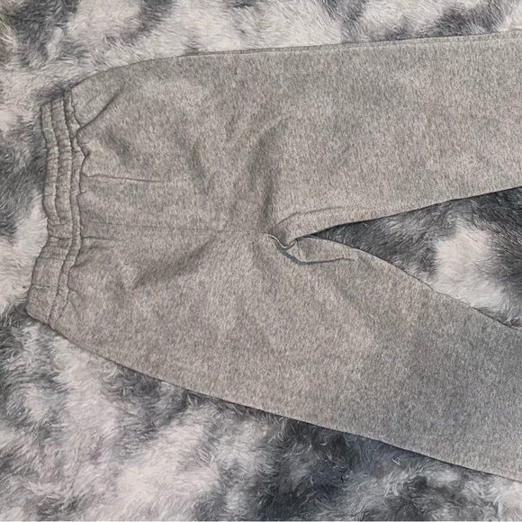 Only worn 3 times, shien, not tall friendly - Picture 3 of 3